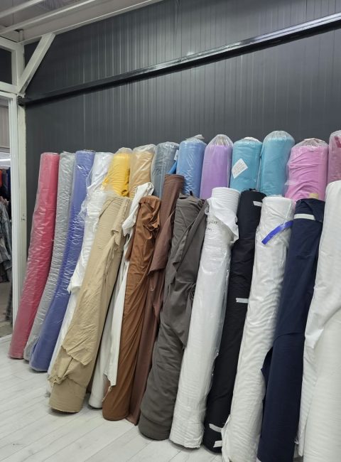 Role de tricot in mai multe culori, la standul Suntex din Smart Textil Center